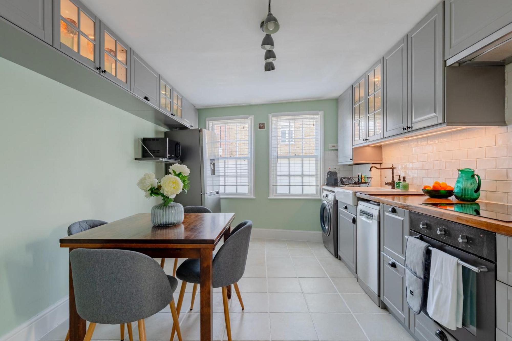 Appartement Idyllic 2bd Retreat By The River Thames Fulham Londen